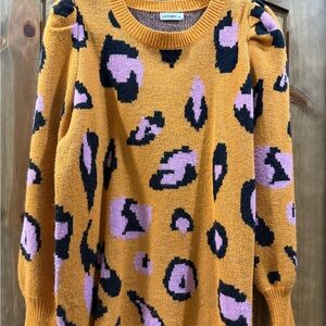 Stylish Leopard Print Sweater in Mustard and Pink